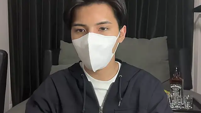 Snapshot of Lio_kun chatting on April 2026 01:04:01 PM Lio kun online show from April 2026 01:04:01 PM