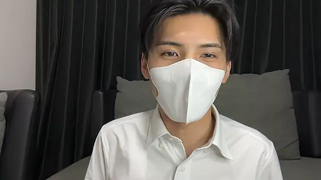 Snapshot of Lio_kun chatting on April 2026 01:13:02 PM Lio kun online show from April 2026 01:13:02 PM