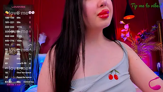 Mayzzie online show from March 2026 07:25:01 PM