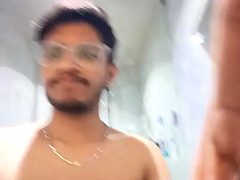 skinnyyyyyyyyy online show from January 2025 03:40:02 AM