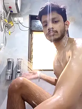 skinnyyyyyyyyy online show from October 2025 04:55:01 AM