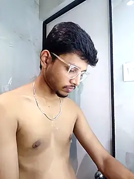 skinnyyyyyyyyy online show from October 2025 05:18:01 AM