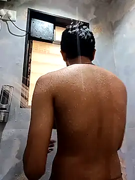 skinnyyyyyyyyy online show from December 2025 04:43:02 AM