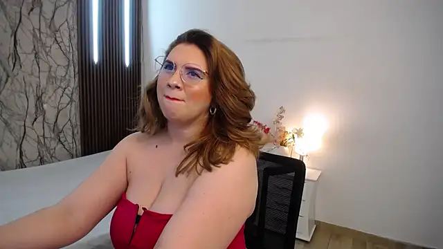 MartinaGuzmann online show from March 2025 01:50:02 AM