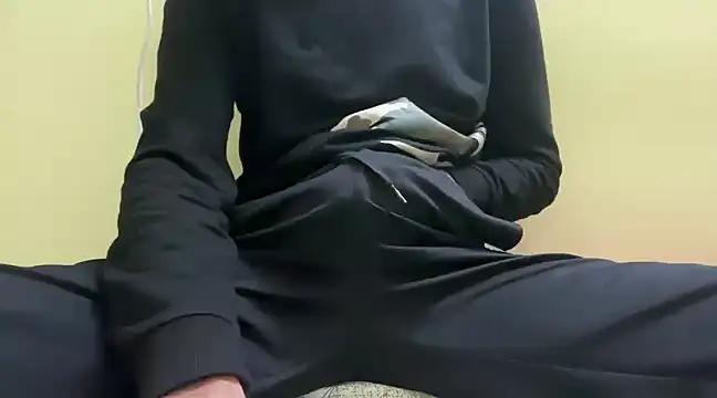 Snapshot of rahul_4u chatting on December 2024 10:34:02 AM rahul 4u online show from December 2024 10:34:02 AM