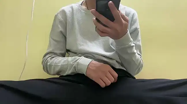 Snapshot of rahul_4u chatting on December 2024 06:56:02 PM rahul 4u online show from December 2024 06:56:02 PM