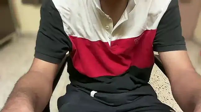 Snapshot of rahul_4u chatting on March 2025 04:03:02 PM rahul 4u online show from March 2025 04:03:02 PM