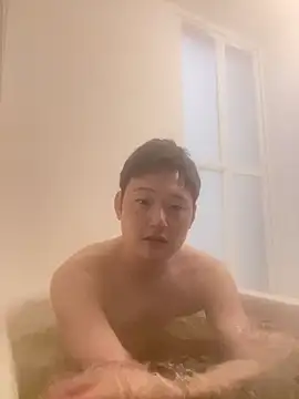 Snapshot of tuki_fu chatting on March 2025 11:06:02 AM tuki fu online show from March 2025 11:06:02 AM