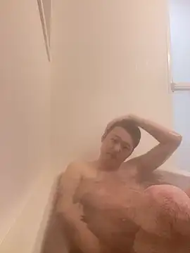 Snapshot of tuki_fu chatting on March 2025 10:13:02 AM tuki fu online show from March 2025 10:13:02 AM