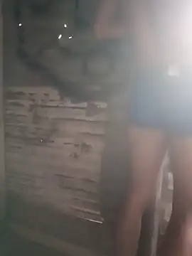 Snapshot of tayson_ chatting on January 2025 10:43:02 PM tayson online show from January 2025 10:43:02 PM