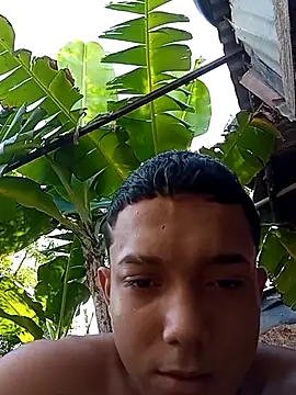 Snapshot of tayson_ chatting on February 2025 02:21:01 PM tayson online show from February 2025 02:21:01 PM