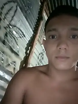 Snapshot of tayson_ chatting on February 2025 11:14:02 AM tayson online show from February 2025 11:14:02 AM