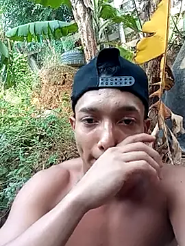 Snapshot of tayson_ chatting on March 2025 09:04:02 PM tayson online show from March 2025 09:04:02 PM