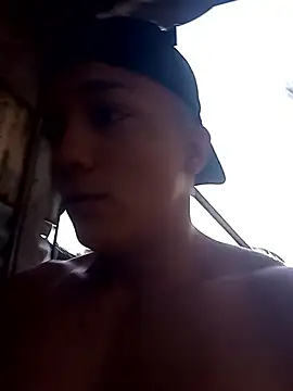 Snapshot of tayson_ chatting on October 2025 10:57:02 AM tayson online show from October 2025 10:57:02 AM