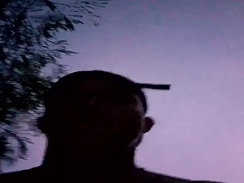 Snapshot of tayson_ chatting on October 2025 10:19:02 AM tayson online show from October 2025 10:19:02 AM