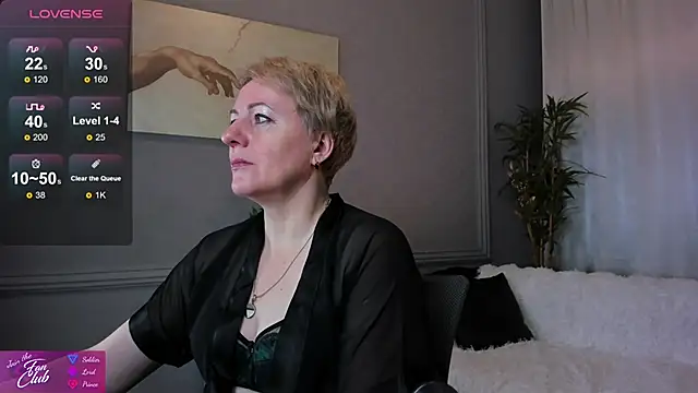 Nika Smit online show from February 2025 04:59:02 AM