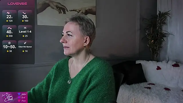 Nika Smit online show from February 2025 05:19:02 AM