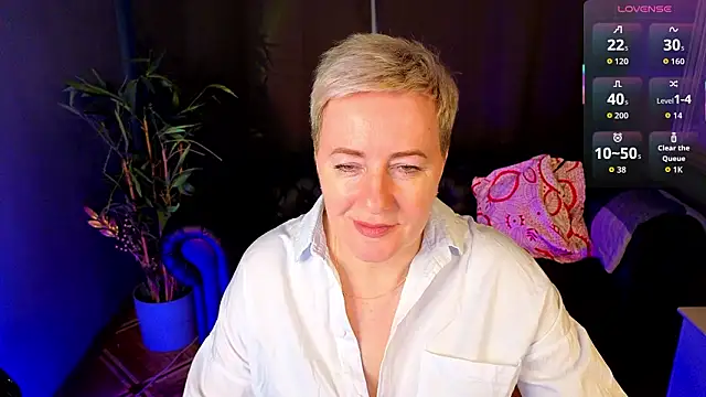 Nika Smit online show from March 2026 05:35:01 AM