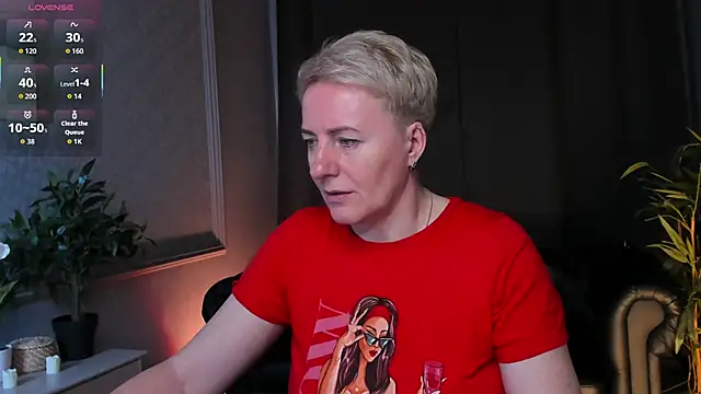 Nika Smit online show from April 2026 05:10:02 AM