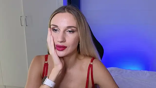 Megan Kira online show from June 2026 09:42:02 PM