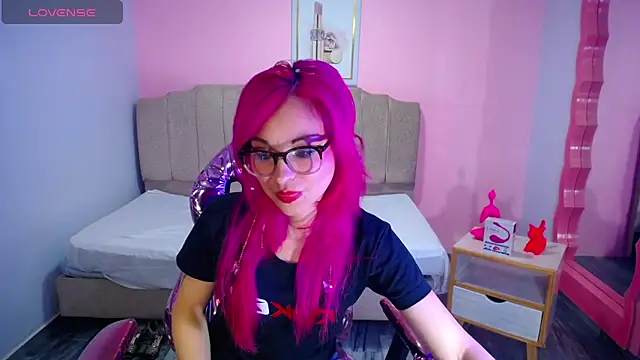 abril ch  online show from September 2025 10:39:01 AM