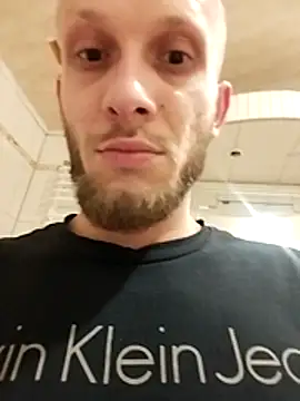 hoot denis28 online show from December 2024 08:28:02 AM