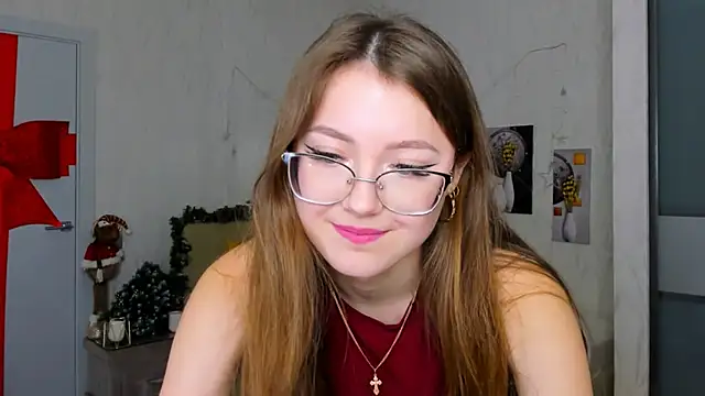 SereneFlame online show from January 2025 04:08:02 PM