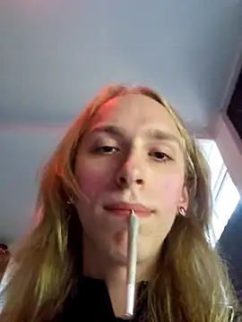 MissPigster online show from September 2025 04:21:01 PM