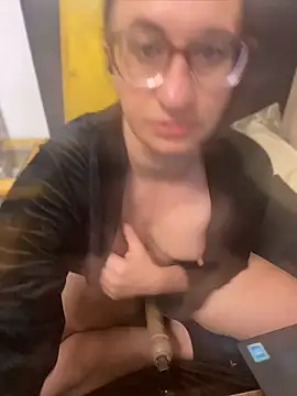 gloria7v05 online show from April 2026 03:02:01 AM