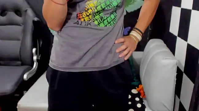 MikeRose94 online show from February 2025 07:04:02 PM