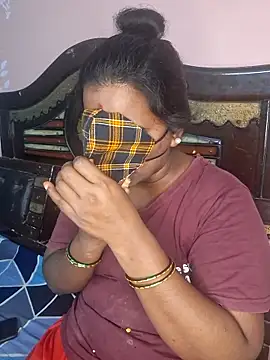 Snapshot of anitha906 chatting on October 2025 05:10:02 PM anitha906 online show from October 2025 05:10:02 PM