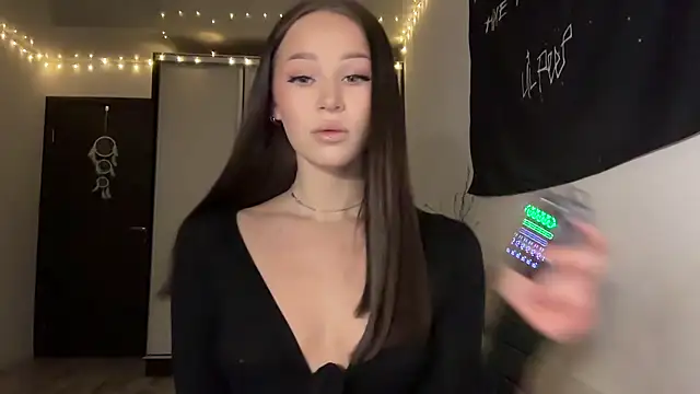 ur molly online show from March 2026 12:43:02 PM