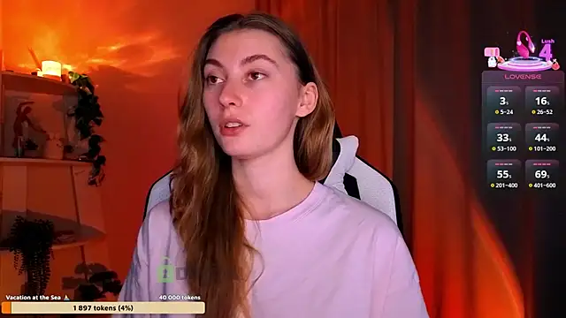 lady curls online show from April 2026 09:39:33 PM