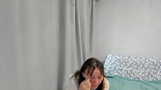 Snapshot of elis_gabbi chatting on October 2025 01:17:01 AM elis gabbi online show from October 2025 01:17:01 AM