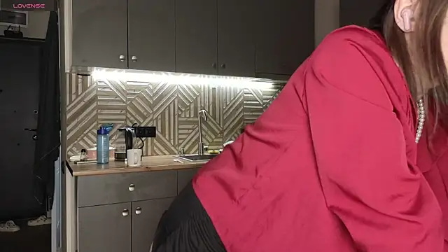 Snapshot of hoshina_sayeri chatting on September 2025 05:38:01 PM hoshina sayeri online show from September 2025 05:38:01 PM