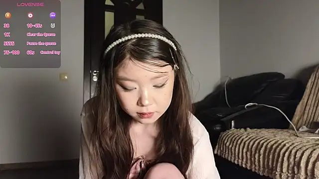 Snapshot of hoshina_sayeri chatting on May 2026 05:28:02 PM hoshina sayeri online show from May 2026 05:28:02 PM