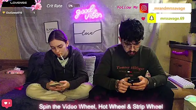 MrAndMrsSavage online show from January 2025 08:09:01 PM