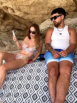 MrAndMrsSavage online show from September 2025 08:08:01 AM