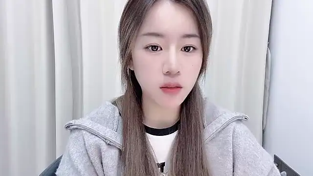 Snapshot of chloe-01 chatting on December 2024 12:45:02 PM chloe-01 online show from December 2024 12:45:02 PM