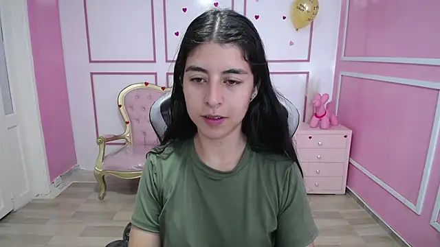 Snapshot of Bela_t_ chatting on January 2025 04:36:01 PM Bela t online show from January 2025 04:36:01 PM