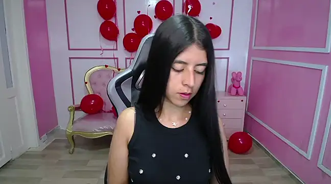 Snapshot of Bela_t_ chatting on February 2025 07:30:01 PM Bela t online show from February 2025 07:30:01 PM