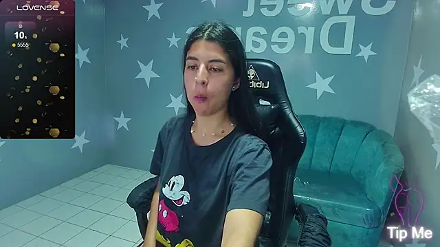 Snapshot of Bela_t_ chatting on March 2025 05:07:01 AM Bela t online show from March 2025 05:07:01 AM