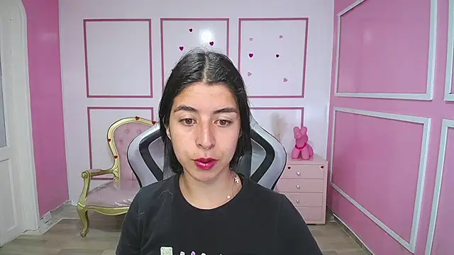 Snapshot of Bela_t_ chatting on March 2025 04:29:02 PM Bela t online show from March 2025 04:29:02 PM