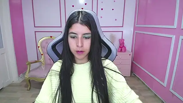 Snapshot of Bela_t_ chatting on March 2025 04:40:02 PM Bela t online show from March 2025 04:40:02 PM