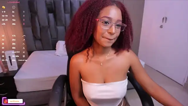 Snapshot of Lorena_Vieira_ chatting on January 2025 08:04:01 PM Lorena Vieira online show from January 2025 08:04:01 PM