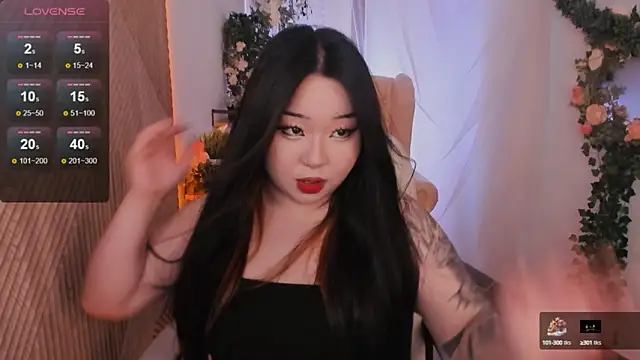 Snapshot of mei_honey_ chatting on February 2025 05:35:02 AM mei honey online show from February 2025 05:35:02 AM