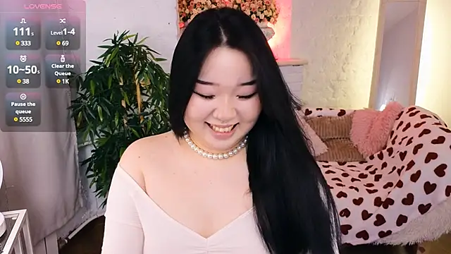 Snapshot of mei_honey_ chatting on February 2025 01:47:02 PM mei honey online show from February 2025 01:47:02 PM