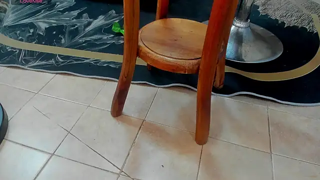 adhara hotter online show from December 2025 09:01:01 PM