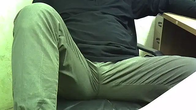 nikdov3 online show from October 2025 05:14:01 AM