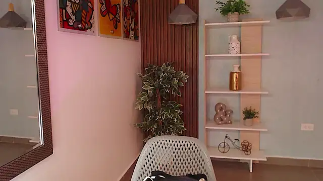 Dalila Sky online show from February 2026 06:06:01 PM